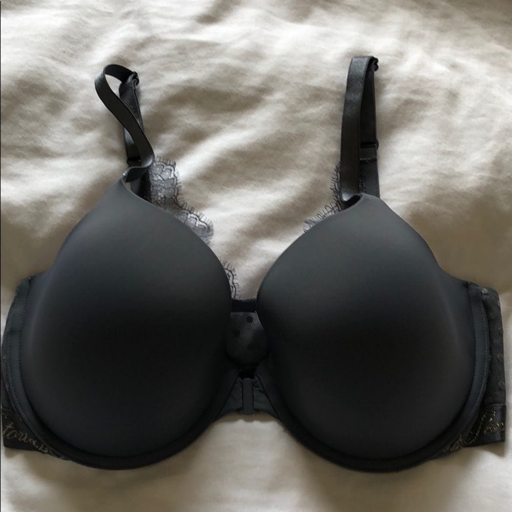 Front closure Victoria’s Secret Bra
